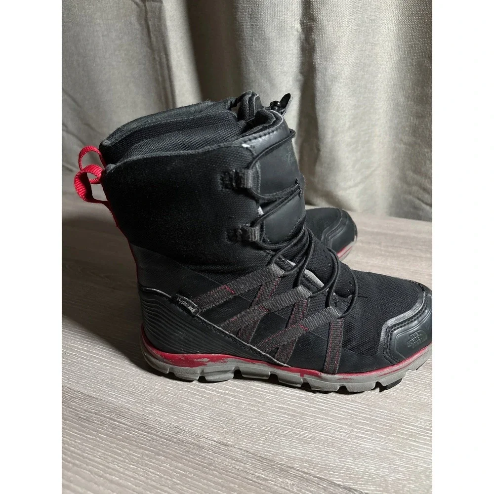 The North Face HydroSeal Kids Boots Boys‎ Junior Size 3 Outdoor School playtime